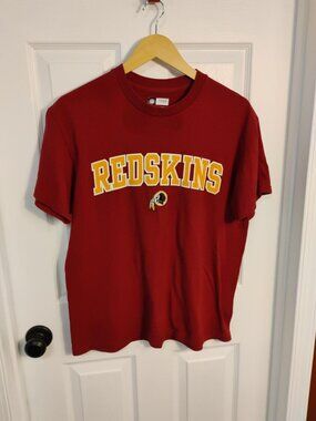 Washington Redskins NFL Team Apparel Men’s Medium Burgundy T-Shirt